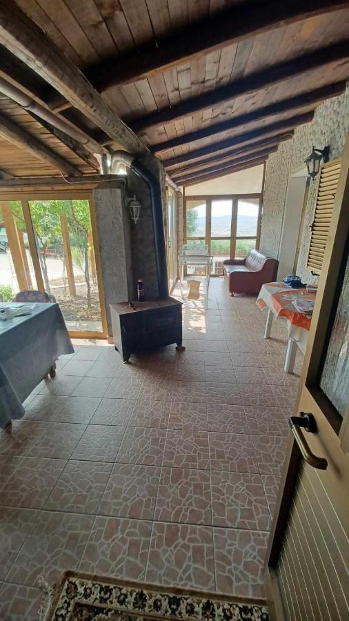 La Casa Nella Natura Vila Perfugas Exterior foto