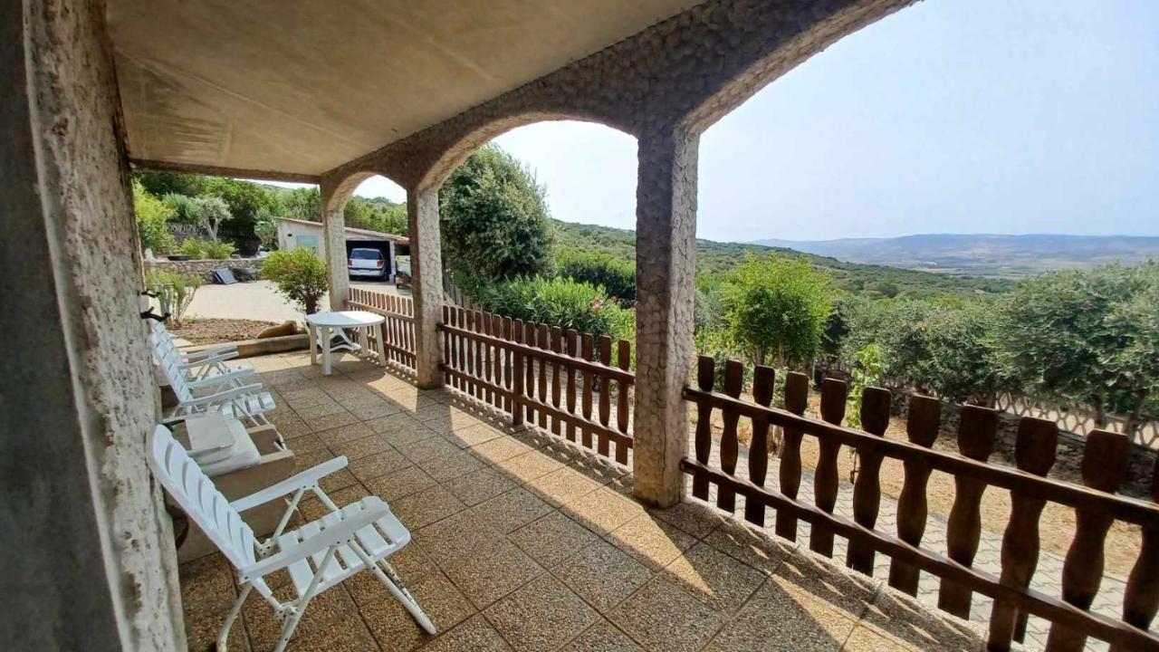 La Casa Nella Natura Vila Perfugas Exterior foto